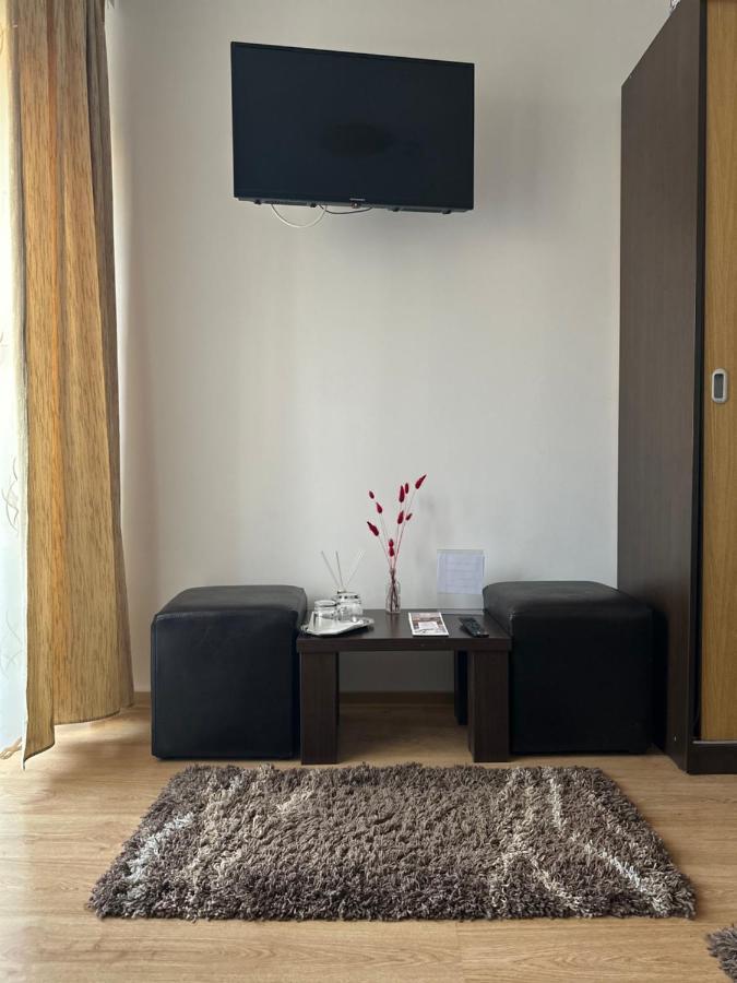 Pensiunea Andra Timişoara Extérieur photo
